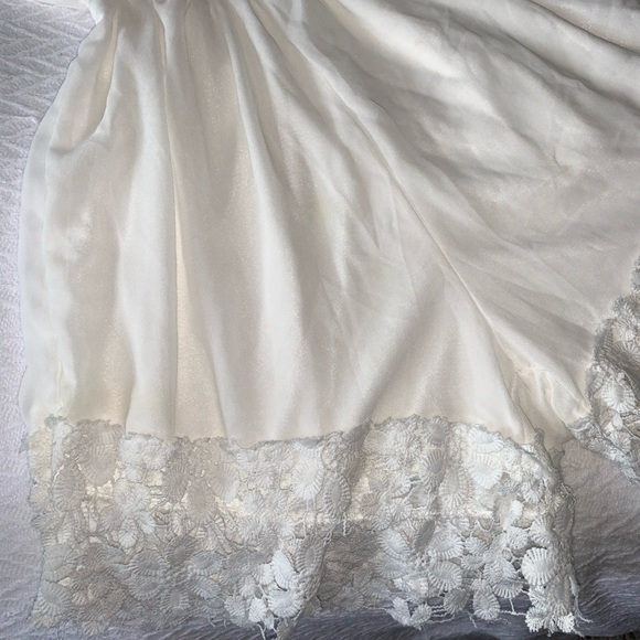 White Summery Romper with Flower Trimmings! - Picture 2 of 5